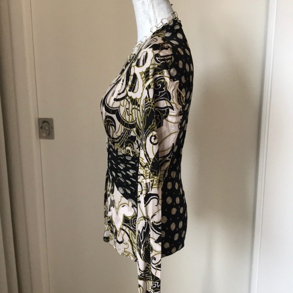 Artsy ETRO Mock Wrap Top w/ Side Gathers - Picture 3 of 8